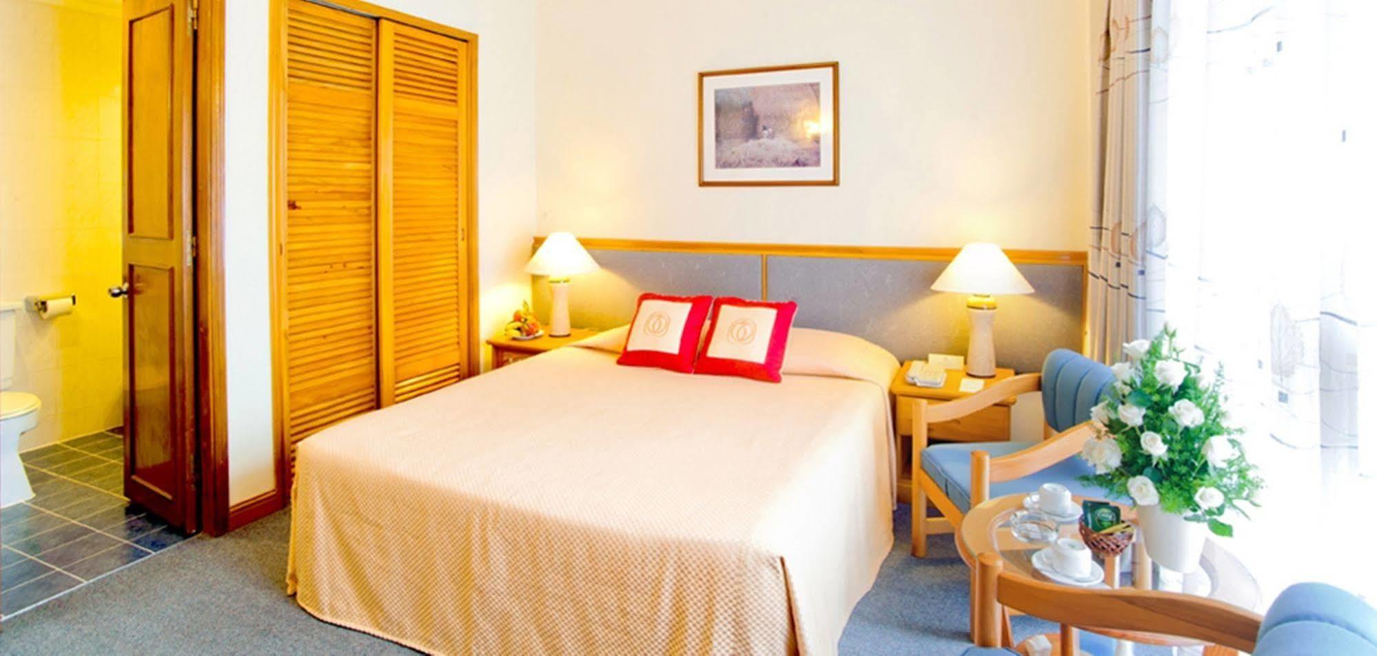 Bong Sen Annex Hotel 2*