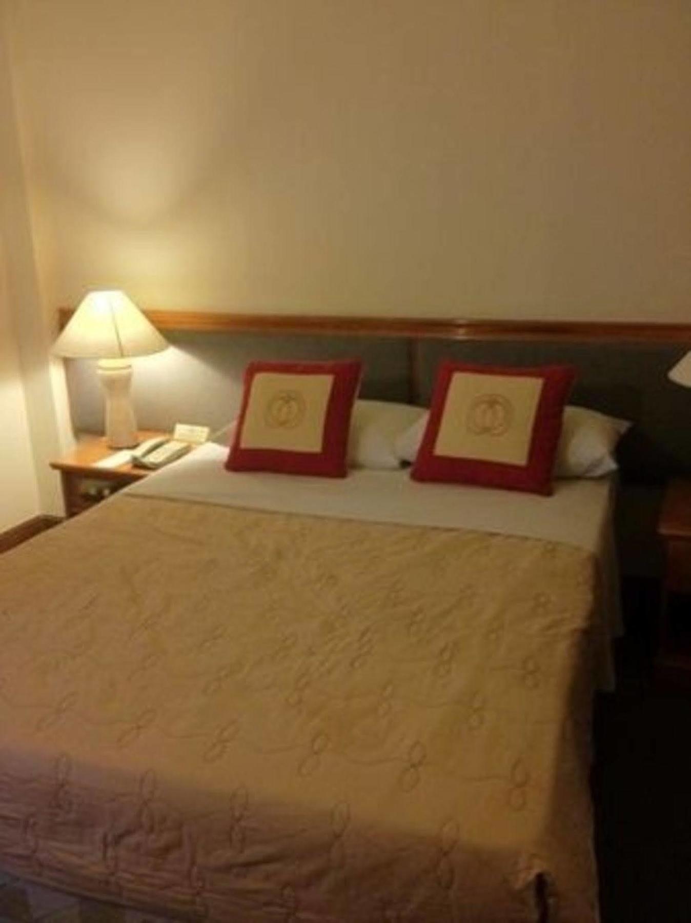 Bong Sen Annex Hotel